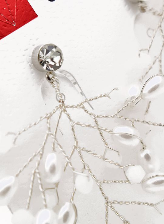 ARETES EN BISUTERIA FINA CON BRILLANTES Y MICROCIRCONES DISEÑO D/AMOON COLECCION