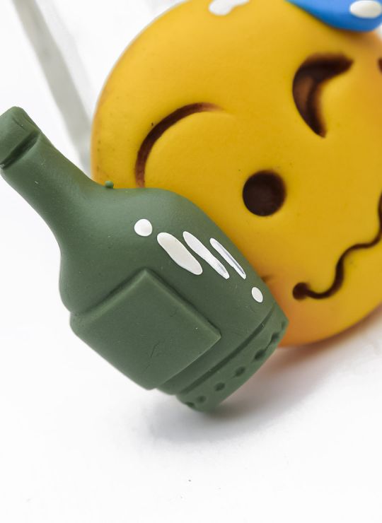 PIN/PRENDEDOR EMOTICON PORCELANICRON COLORES  COLORES MEDIANO EXCLUSIVO