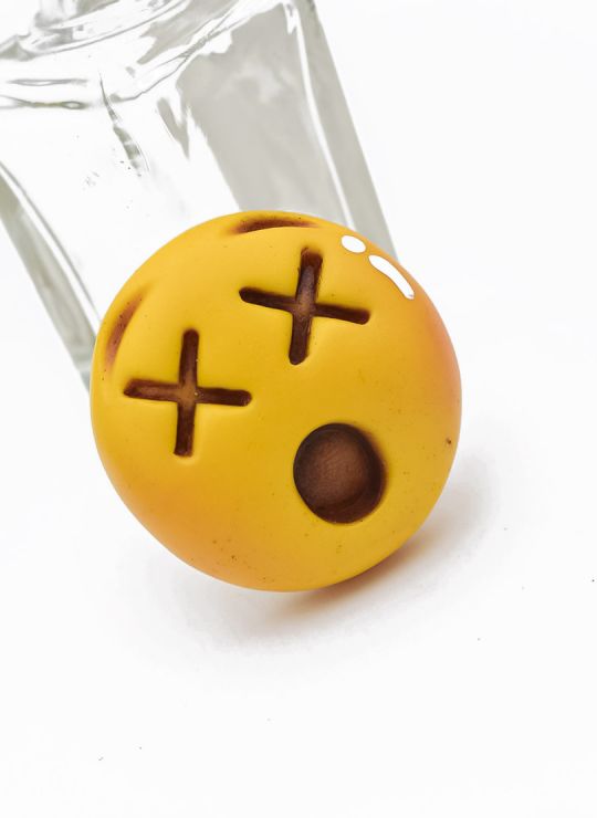 PIN/PRENDEDOR EMOTICON PORCELANICRON COLORES  COLORES MEDIANO EXCLUSIVO
