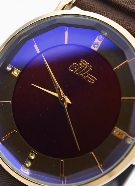 RELOJ PARA HOMBRE ANALOGO CALIDAD AA  DISEÑO EXCLUSIVO PULSO SILICONA O  CUERO SINT / NO SUMERGIBLE