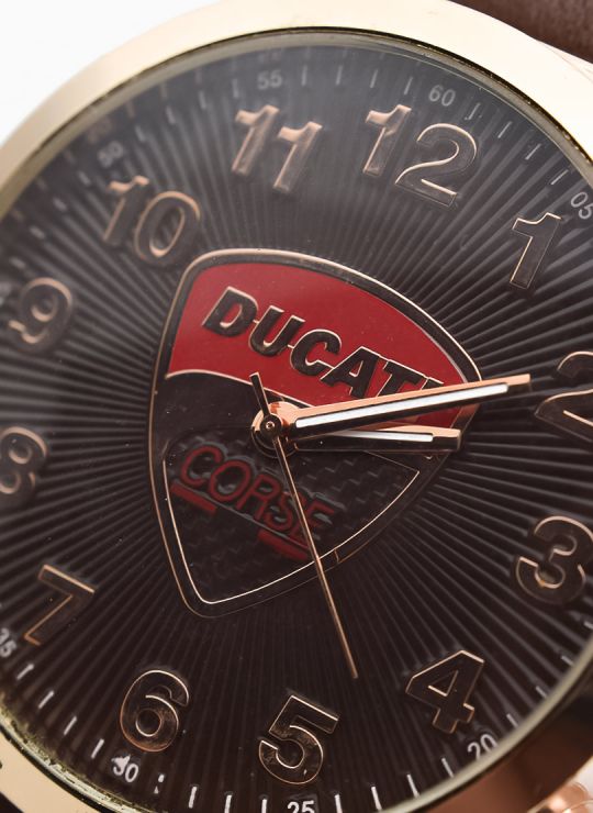 RELOJ PARA HOMBRE ANALOGO CALIDAD AA  DISEÑO EXCLUSIVO PULSO SILICONA O  CUERO SINT / NO SUMERGIBLE