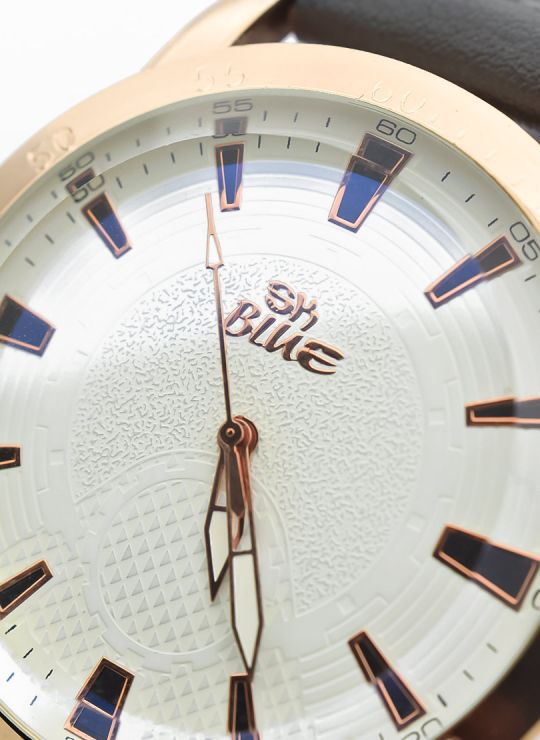 RELOJ PARA HOMBRE ANALOGO CALIDAD AA  DISEÑO EXCLUSIVO PULSO SILICONA O  CUERO SINT / NO SUMERGIBLE