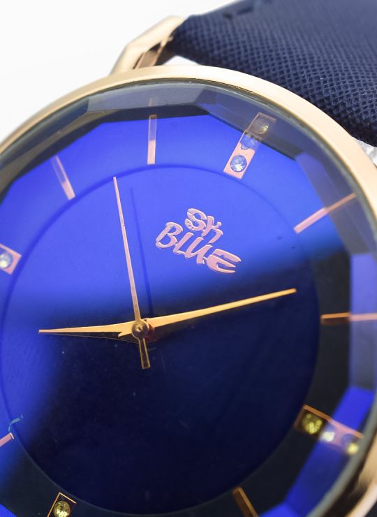 RELOJ PARA HOMBRE ANALOGO CALIDAD AA  DISEÑO EXCLUSIVO PULSO SILICONA O  CUERO SINT / NO SUMERGIBLE