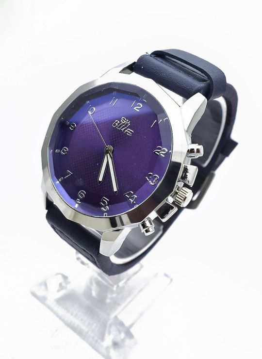RELOJ PARA HOMBRE ANALOGO CALIDAD AA  DISEÑO EXCLUSIVO PULSO SILICONA O  CUERO SINT / NO SUMERGIBLE