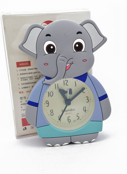 RELOJ 12 X 7 CM ESCRITORIO CON ALARMA  FRENTE GOMA - METALICO MEDIANO  PILA AA 