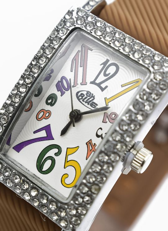 RELOJ ANALOGO CALIDAD AA PULSO SILICONA / NO SUMERGIBLE