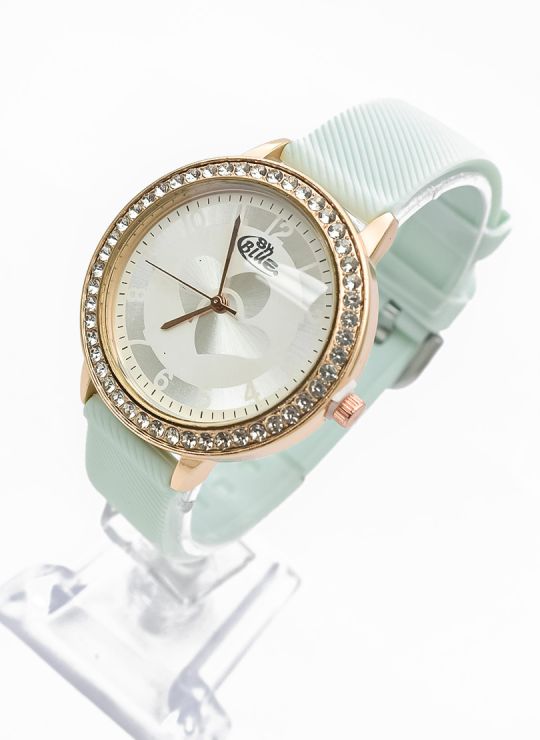 RELOJ CALIDAD AA SKBLUE  PULSO METALICO/ NO SUMERGIBLE