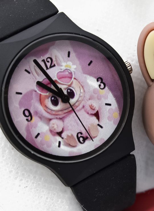 SET DE RELOJ CON LLAVERO PERSONAJE Y ESTUCHE DE LUJO