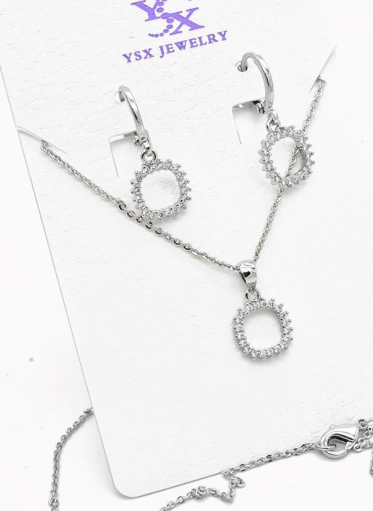 SET DE COLLAR Y DIJE EN RODIO CON MICROCIRCIONES / GARANTIA