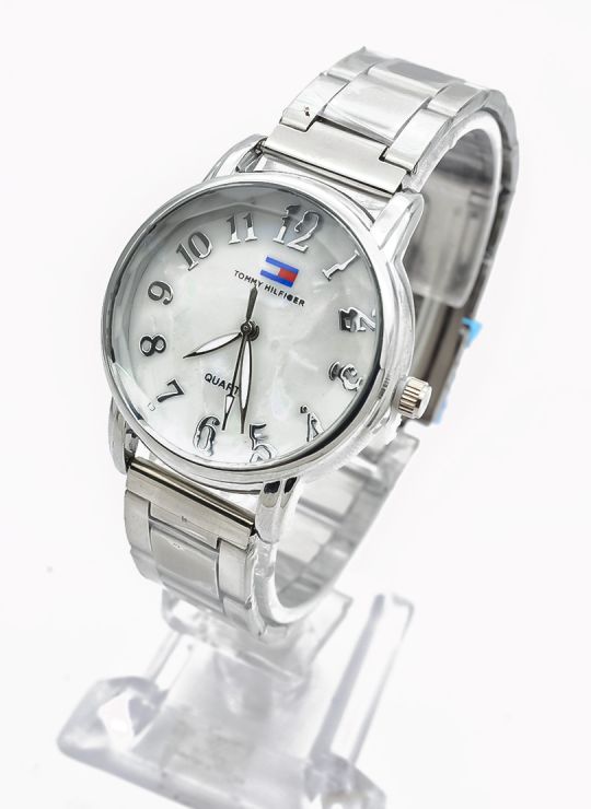RELOJ ANALOGO CALIDAD AA PULSO METALICO / NO SUMERGIBLE