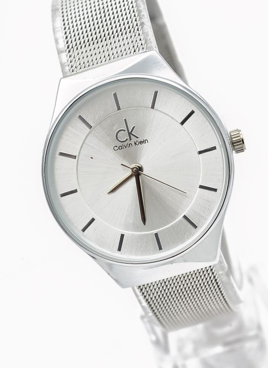 RELOJ ANALOGO CALIDAD AA PULSO METALICO / NO SUMERGIBLE