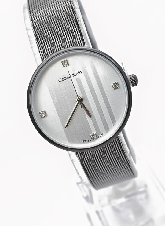 RELOJ ANALOGO CALIDAD AA PULSO METALICO / NO SUMERGIBLE