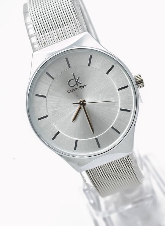 RELOJ ANALOGO CALIDAD AA PULSO METALICO / NO SUMERGIBLE
