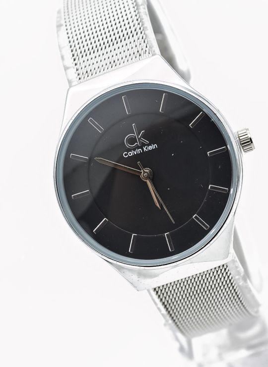 RELOJ ANALOGO CALIDAD AA PULSO METALICO / NO SUMERGIBLE