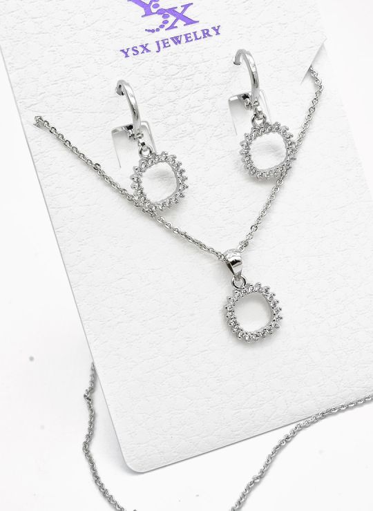 SET DE COLLAR Y DIJE EN RODIO CON MICROCIRCIONES / GARANTIA