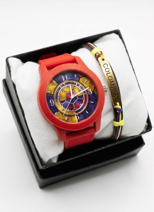 SET RELOJ GOMA CABALLERO COLOMBIA CON PULSERA EN RODIO Y ESTUCHE DE LUJO