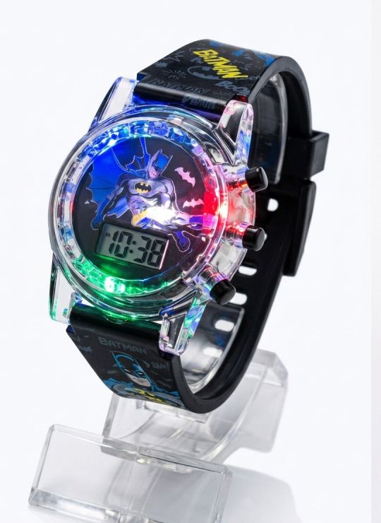 RELOJ INFANTIL LUCES DE COLORES DIGITAL/PERSONAJES/