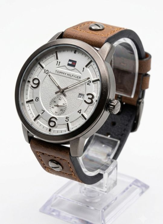 RELOJ CON CALENDARIO/SEGUNDERO LATERAL CALIDAD AAA PULSO CUERO REFORZADO PREMIUM/NO SUMERGIBLE