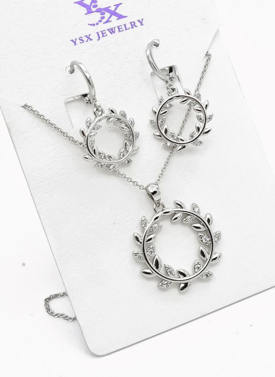 SET DE COLLAR Y DIJE EN RODIO CON MICROCIRCIONES/XUPING