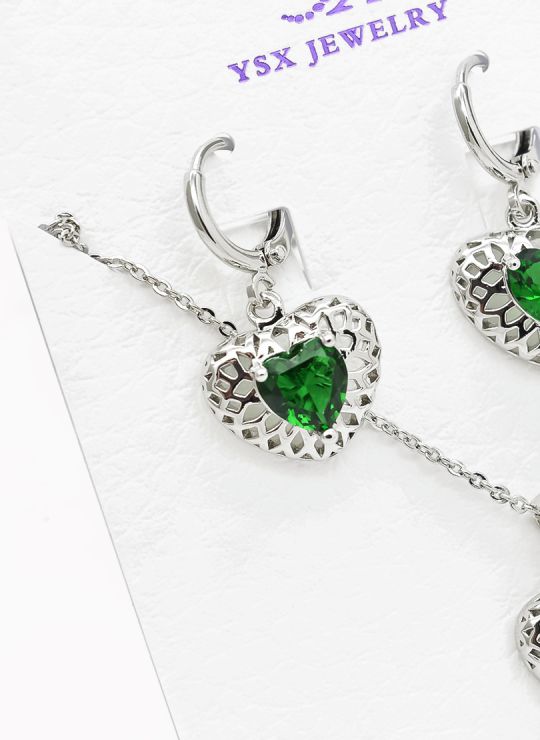 SET DE COLLAR Y DIJE EN RODIO CON MICROCIRCIONES/XUPING
