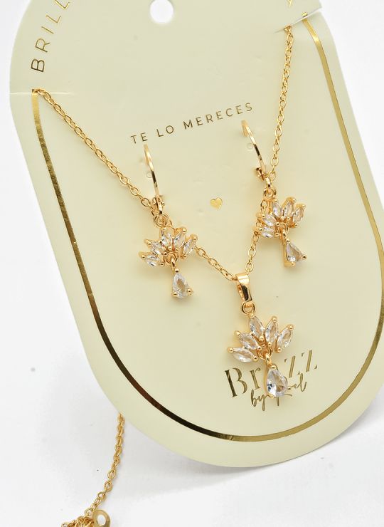 SET DE COLLAR Y DIJE EN RODIO CON MICROCIRCIONES