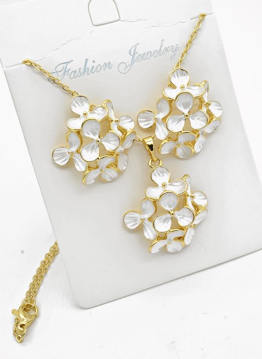 SET DE COLLAR Y DIJE EN RODIO CON MICROCIRCIONES